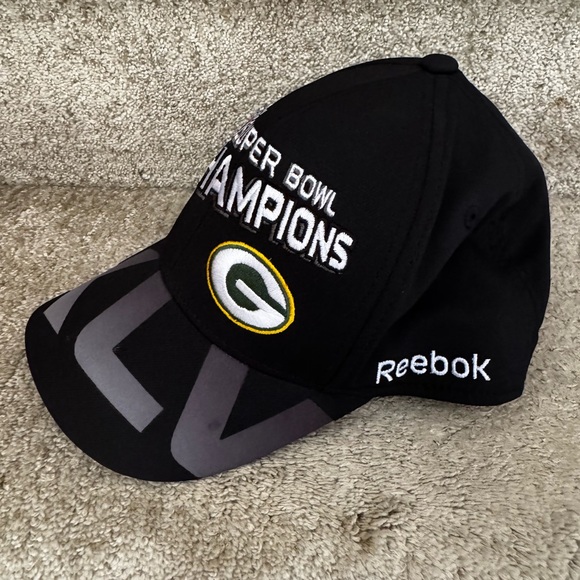 Green Bay Packers Super Bowl XLV Champions hat - Picture 2 of 4